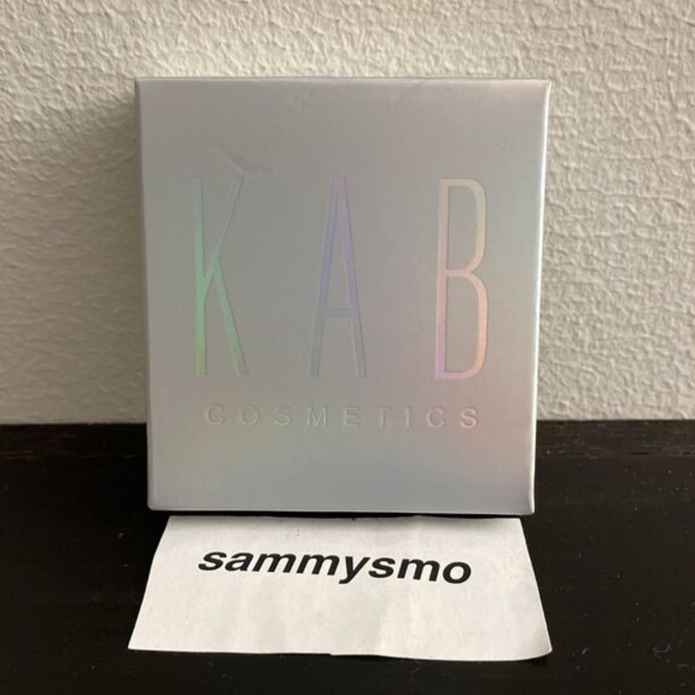 $1 KAB COSMETICS - BRONZED BABE Glow Powder